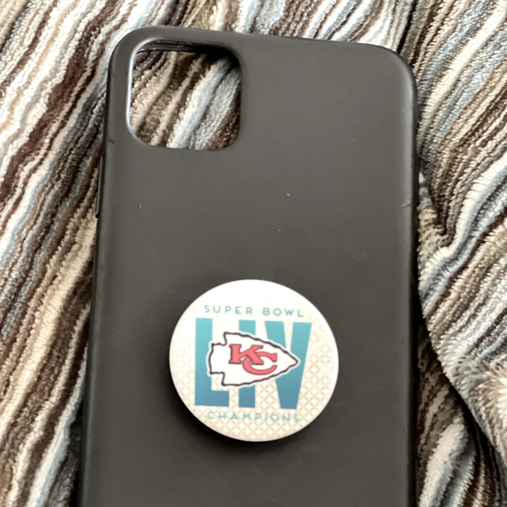 Apple IPhone 11 Pro Max leather phone case with chiefs pop socket